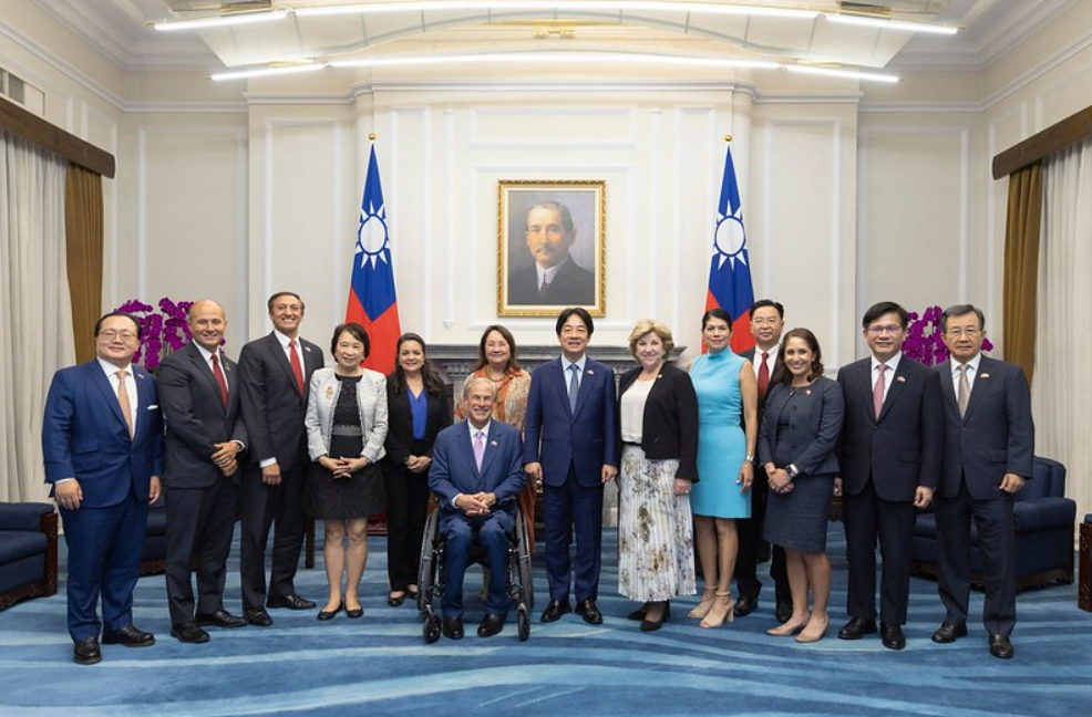 President Lai meets economic and trade delegation led by Texas Governor Greg Abbott
