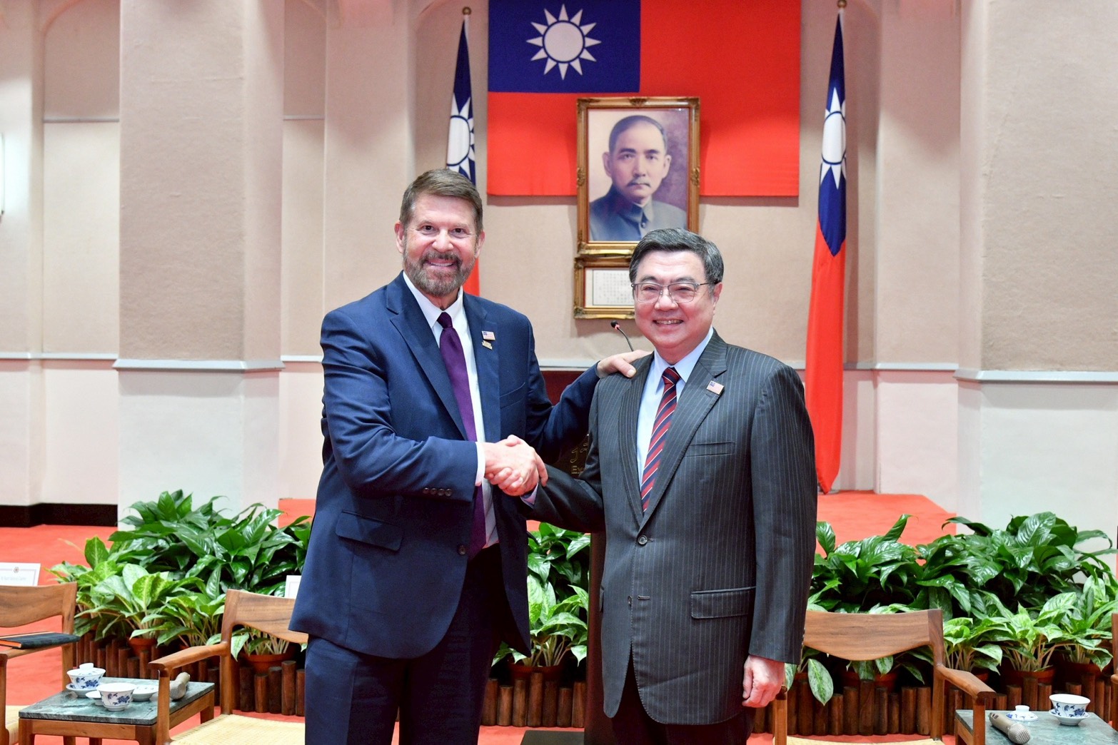 Premier Cho receives delegation from the US-Taiwan Business Council