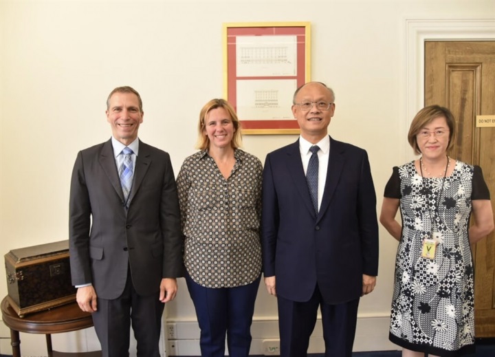 Top Taiwan negotiator visits USTR, discusses next trade initiative meeting
