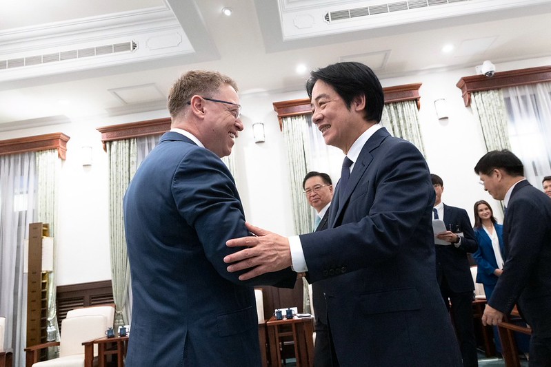 President Lai meets delegation from US Foundation for Defense of Democracies